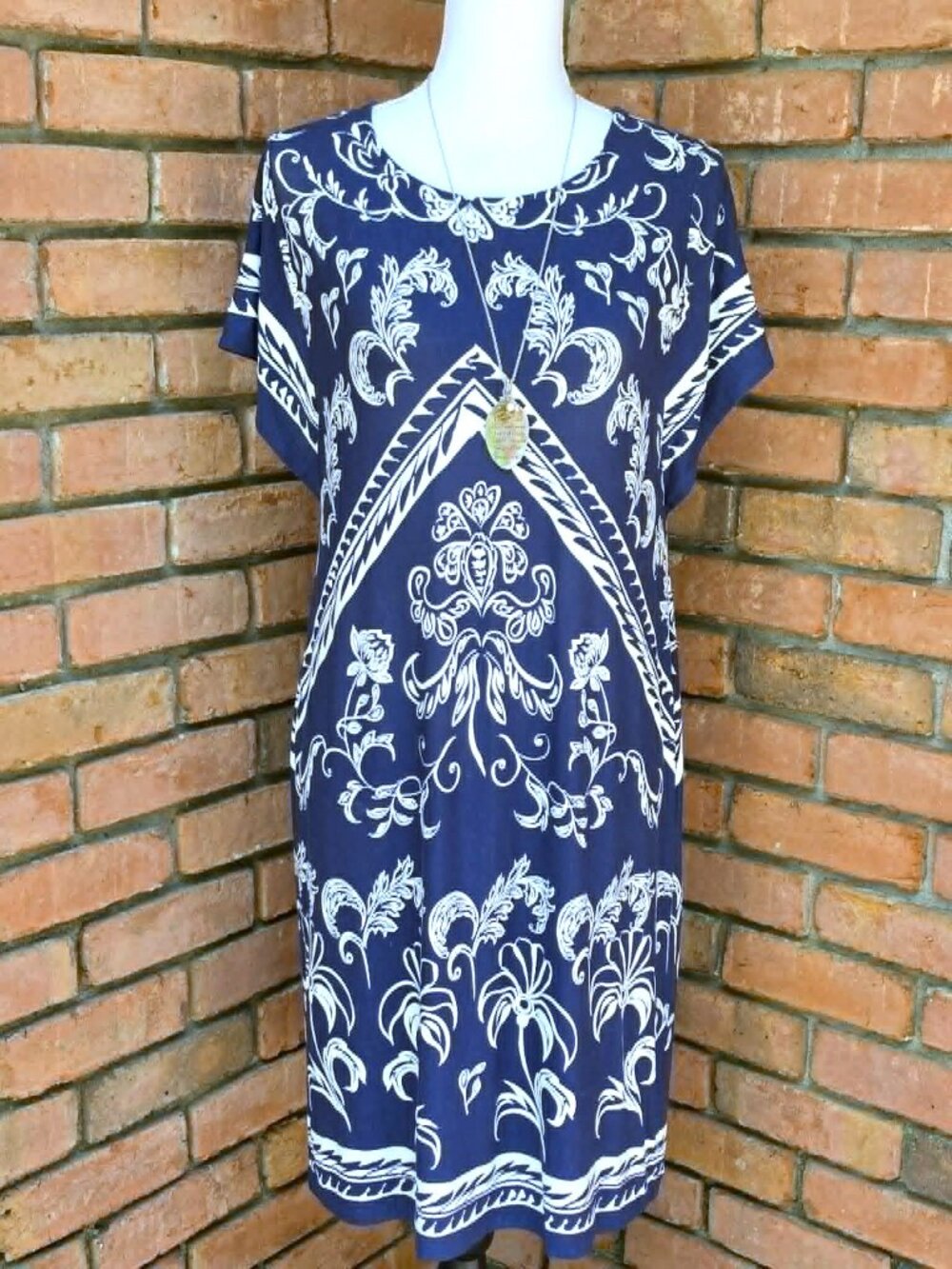 Chico's Brand Midi Dress. Navy Blue and White Floral Scroll Print. Size 0. GUC - Picture 2 of 11